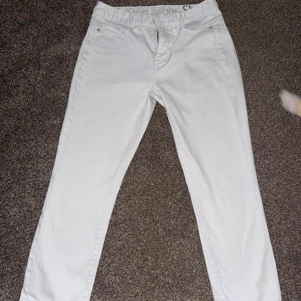 Calvin Klein Jeans White Shaping Cropped Pants 🤍